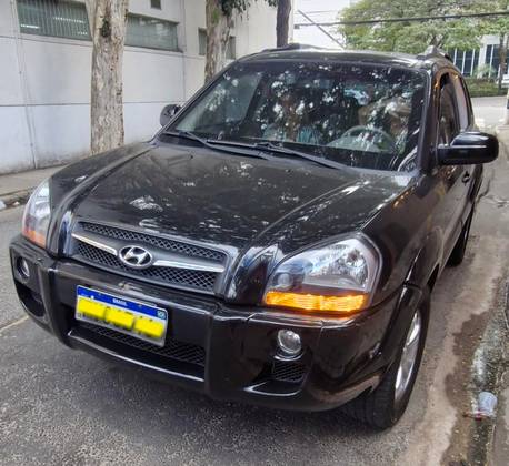 HYUNDAI TUCSON 2.0 MPFI GLS 16V 143CV 2WD FLEX 4P AUTOMÁTICO HYUNDAI TUCSON 2.0 MPFI GLS 16V 143CV 2WD FLEX 4P AUTOMÁTICO